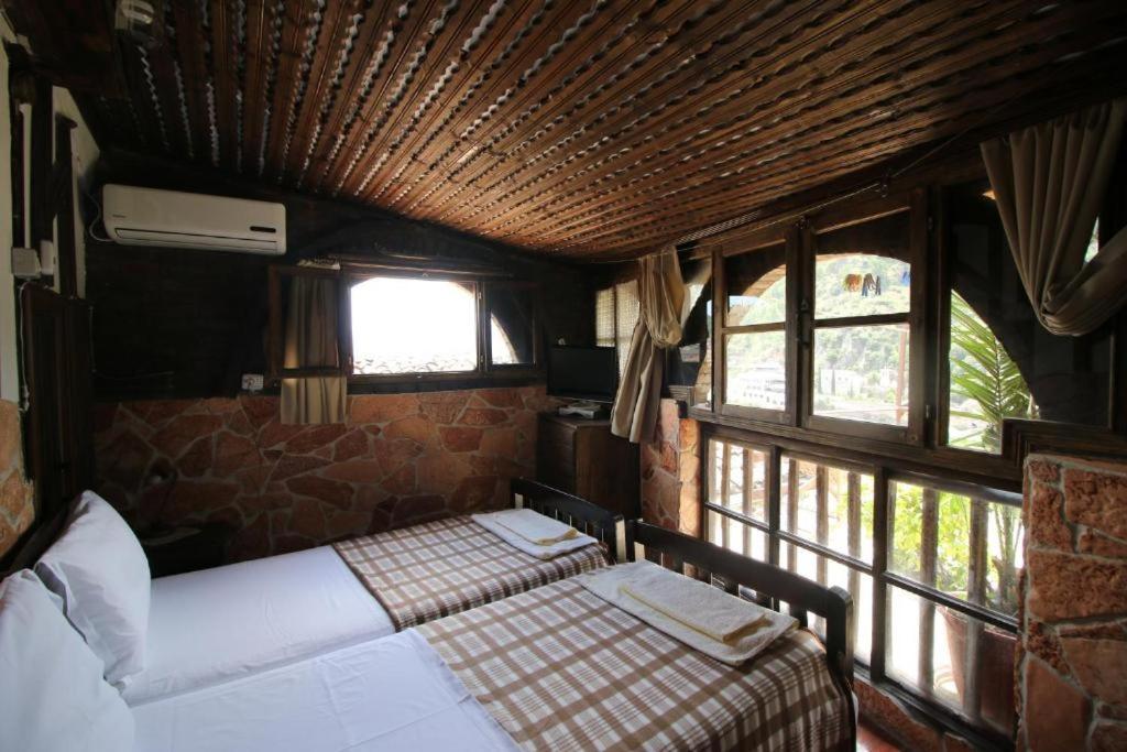 Hotel Nasho Vruho Berat Exteriör bild